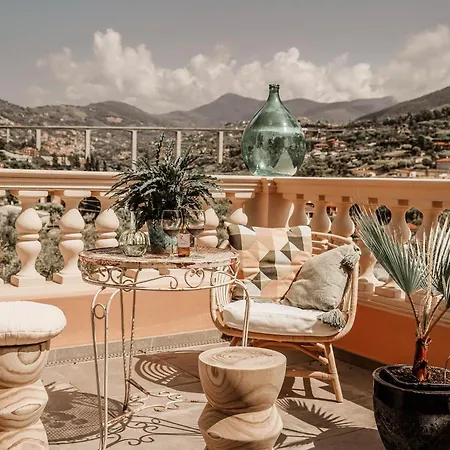 Residenza Genua بيت ضيافة *