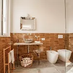 Gasthuis Residenza Genua 4*