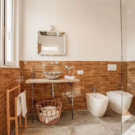 Konukevi Residenza Genua 4*