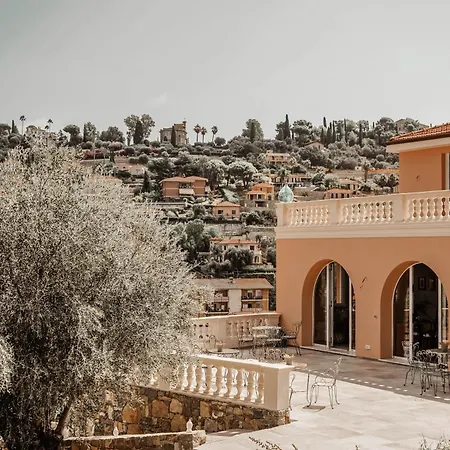 Residenza Genua Pensión *