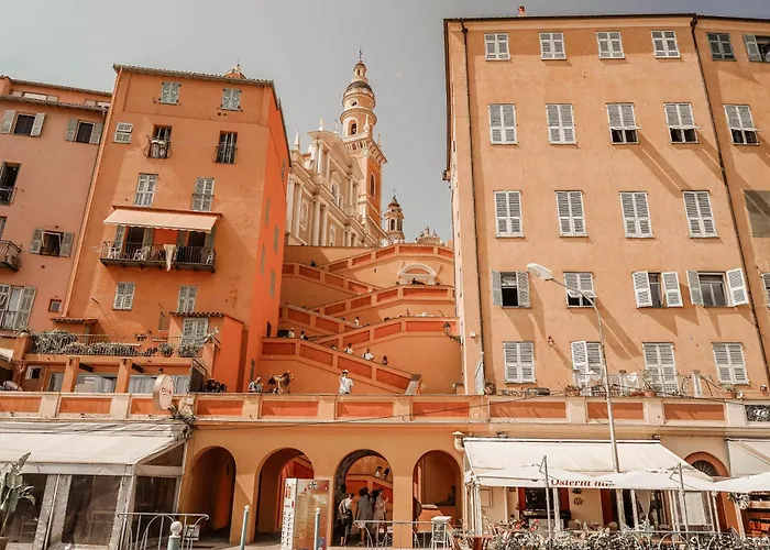 Residenza Genua بيت ضيافة بورديغيرا